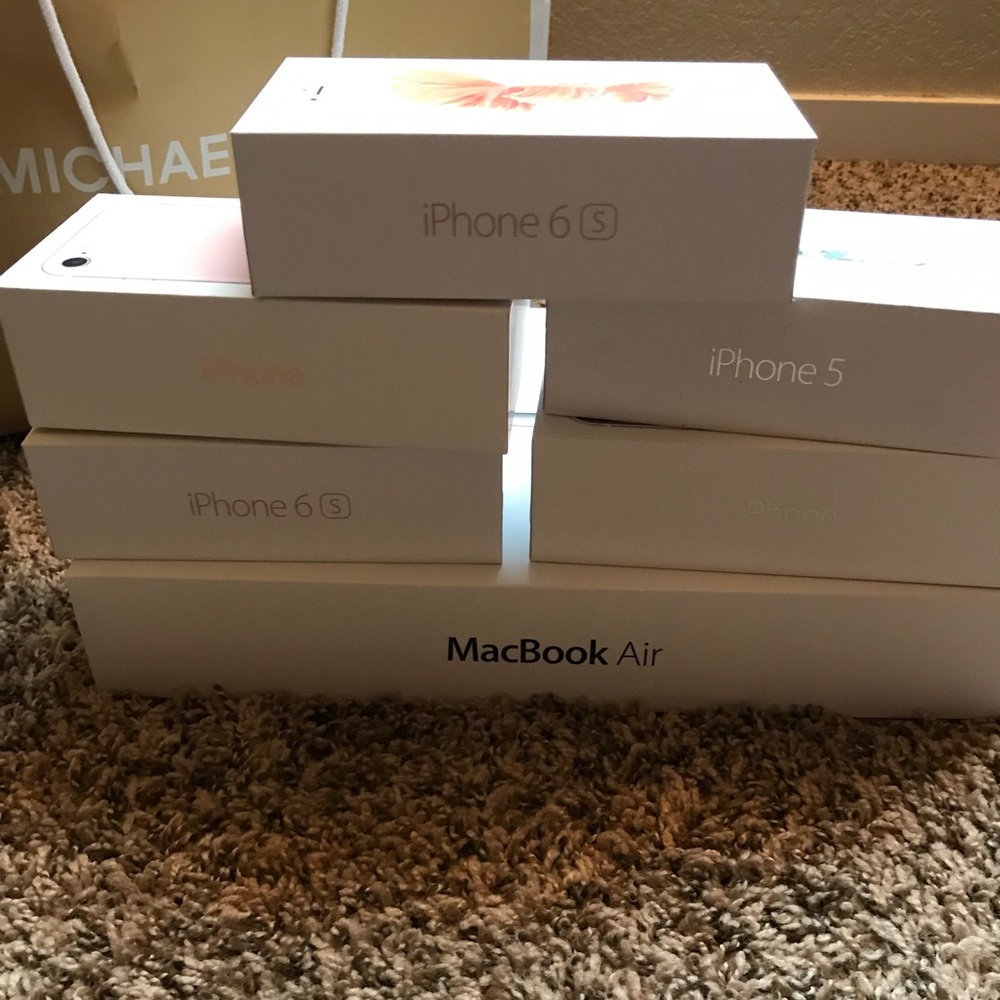 Apple boxes
